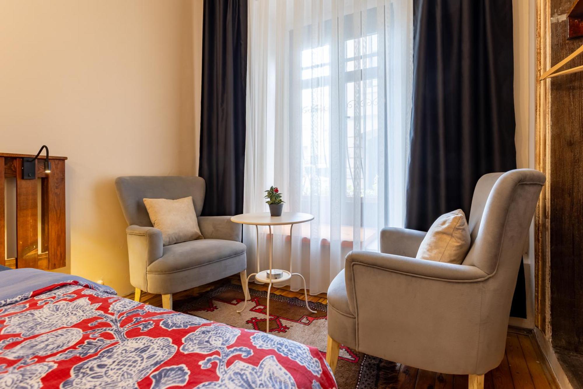 Ali Pasha Apartment, Istanbul